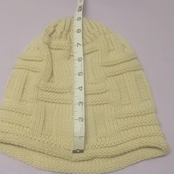 Knit Cream Slouch Beanie - Picture 4 of 4